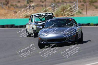 media/May-31-2025-CalClub SCCA (Sat) [[2c1a04e1ee]]/Qualifying/Group 1/Turn 4/